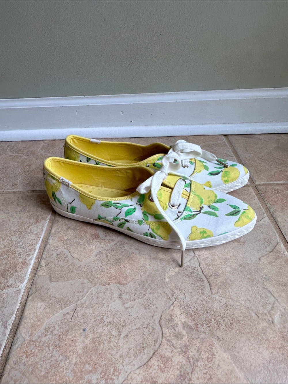 NEW Keds x Kate Spade Lemon Print Canvas Sneaker Shoes